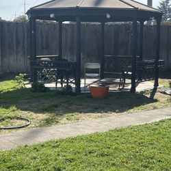 Sunjoy Metal Octagon Gazebo