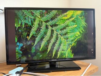 Samsung 32” TV