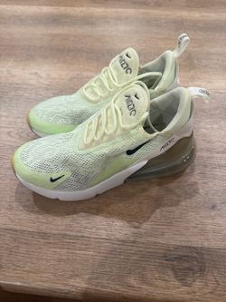 Women's Nike Air Max 270