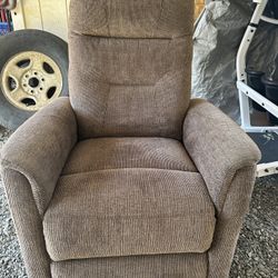 Coaster Easy Lift Recliner