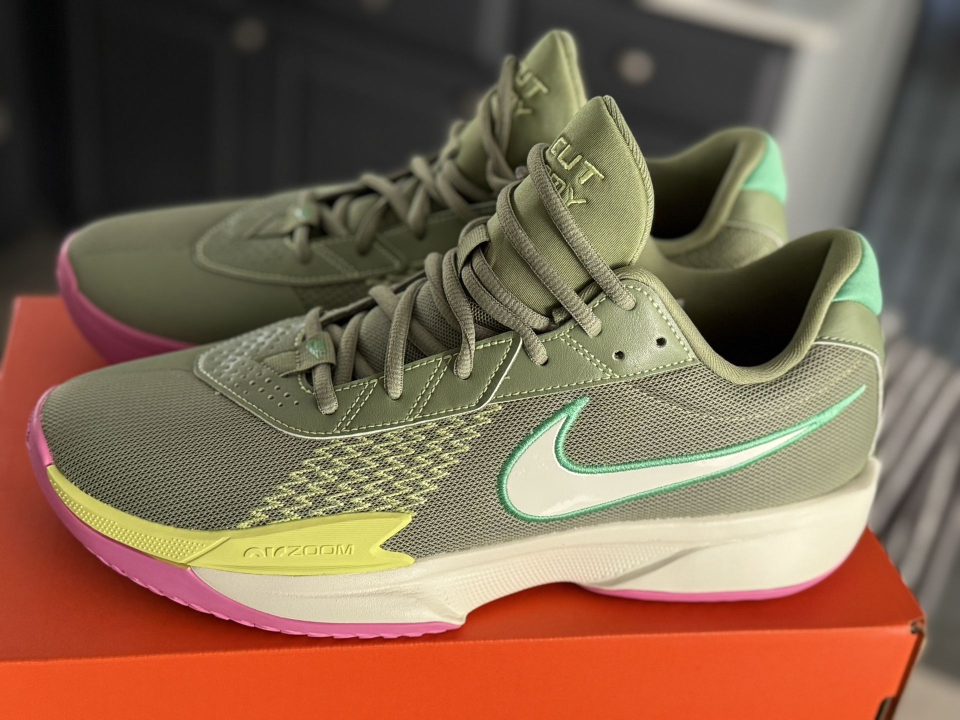 Nike GT cut Academy