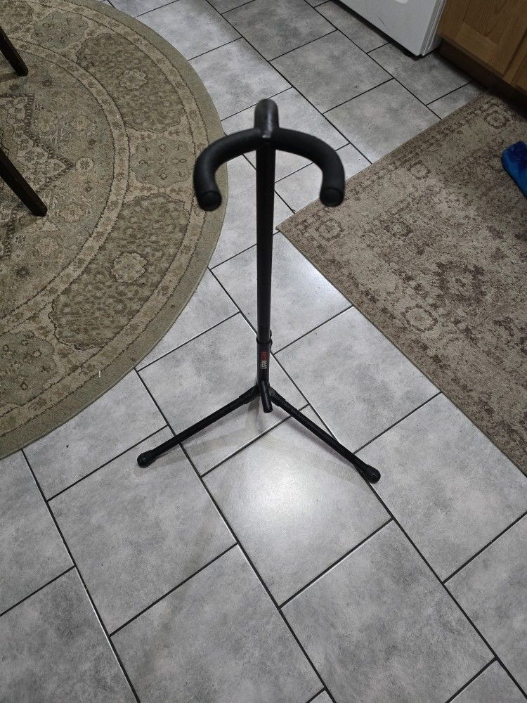 Guitar Stand "FretRest"