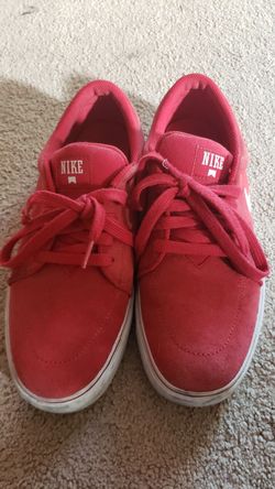 Nike size 9.5