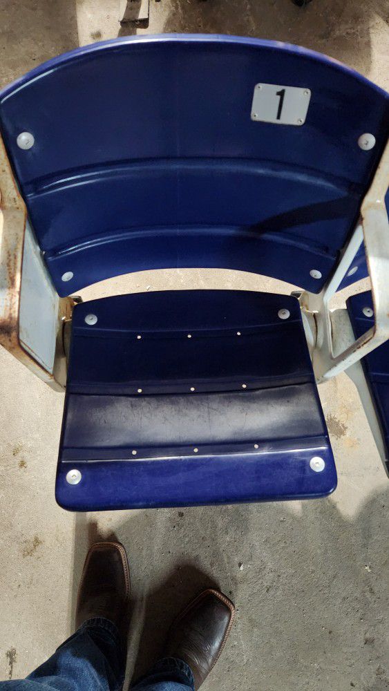 Old Cowboys Stadium Seats 