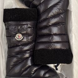 Moncler - GAIA POCKET - 1(contact info removed) BLACK Size 8B