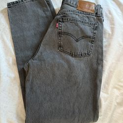 Women’s Levi’s 501 Jeans