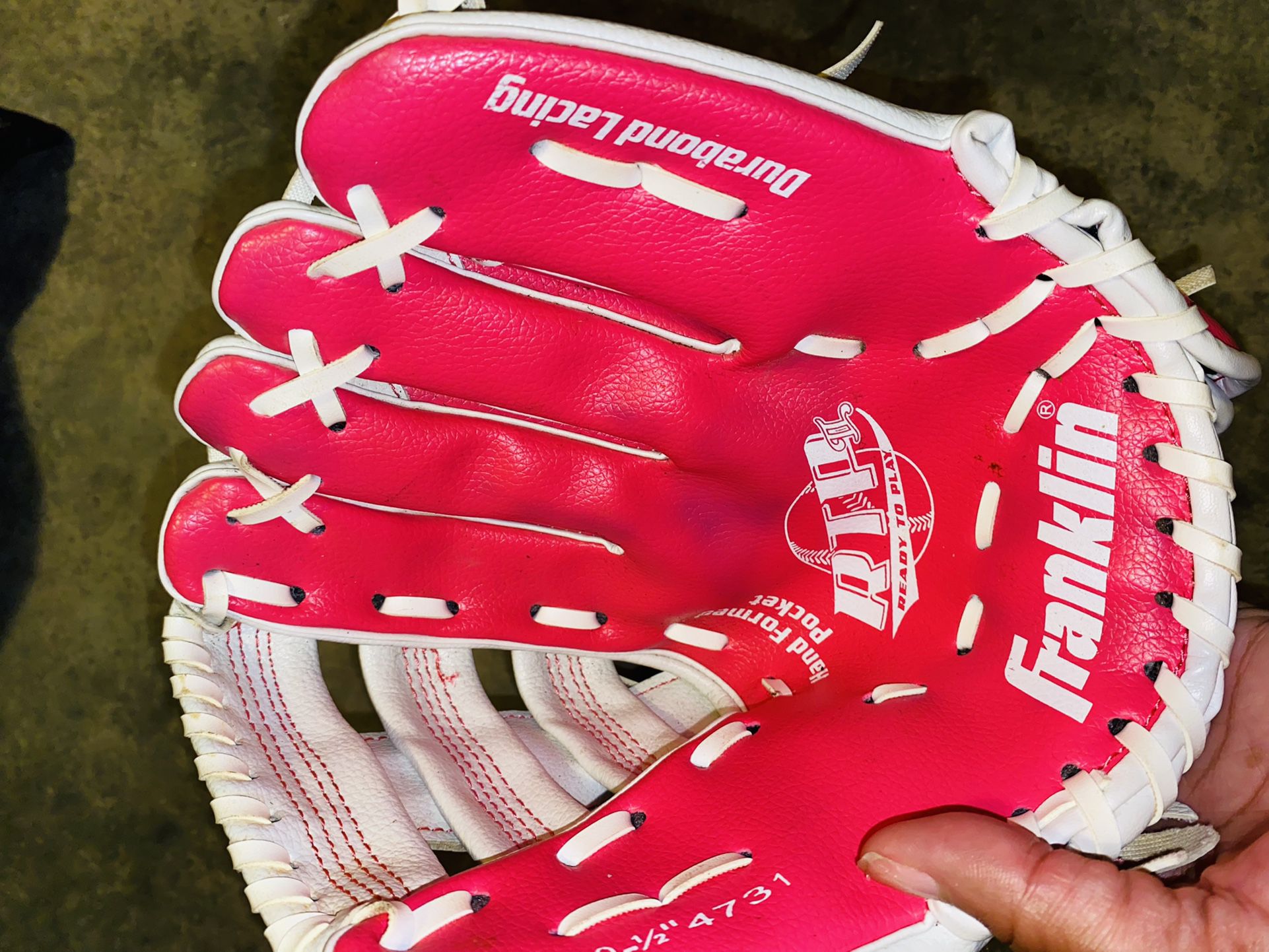 Girls Baseball Glove 