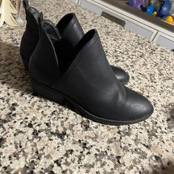 Women’s Vintage Thread Booties Size 7