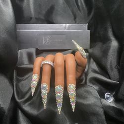 LUXURY STILETTO BLING - 2XL Handmade Press On Nails