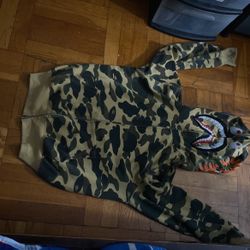 bape hoodie