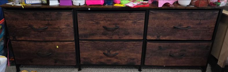 Table with 6 drawers- moving out