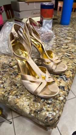 Women’s Nine West  high champagne stiletto heels