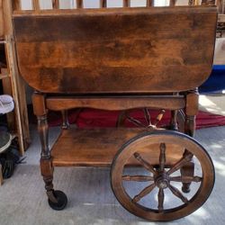 Beautiful Vintage Tea Cart
