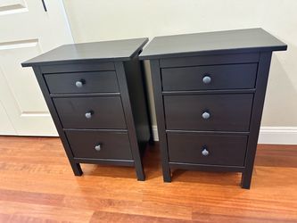 Ikea Hemnes 3 Drawer Nightstands