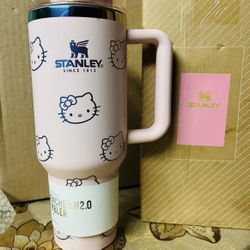 New Stanley Hello Kitty Pink 