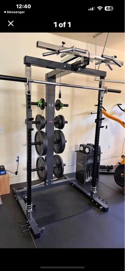 Great condition Ironsmaster smith machine and rack. Includes pullup attachment, band pegs, j hooks, tbar row attachment and a lat pull down bar. THE W