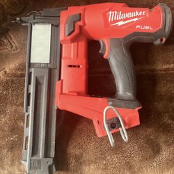 Milwaukee 18gauge 