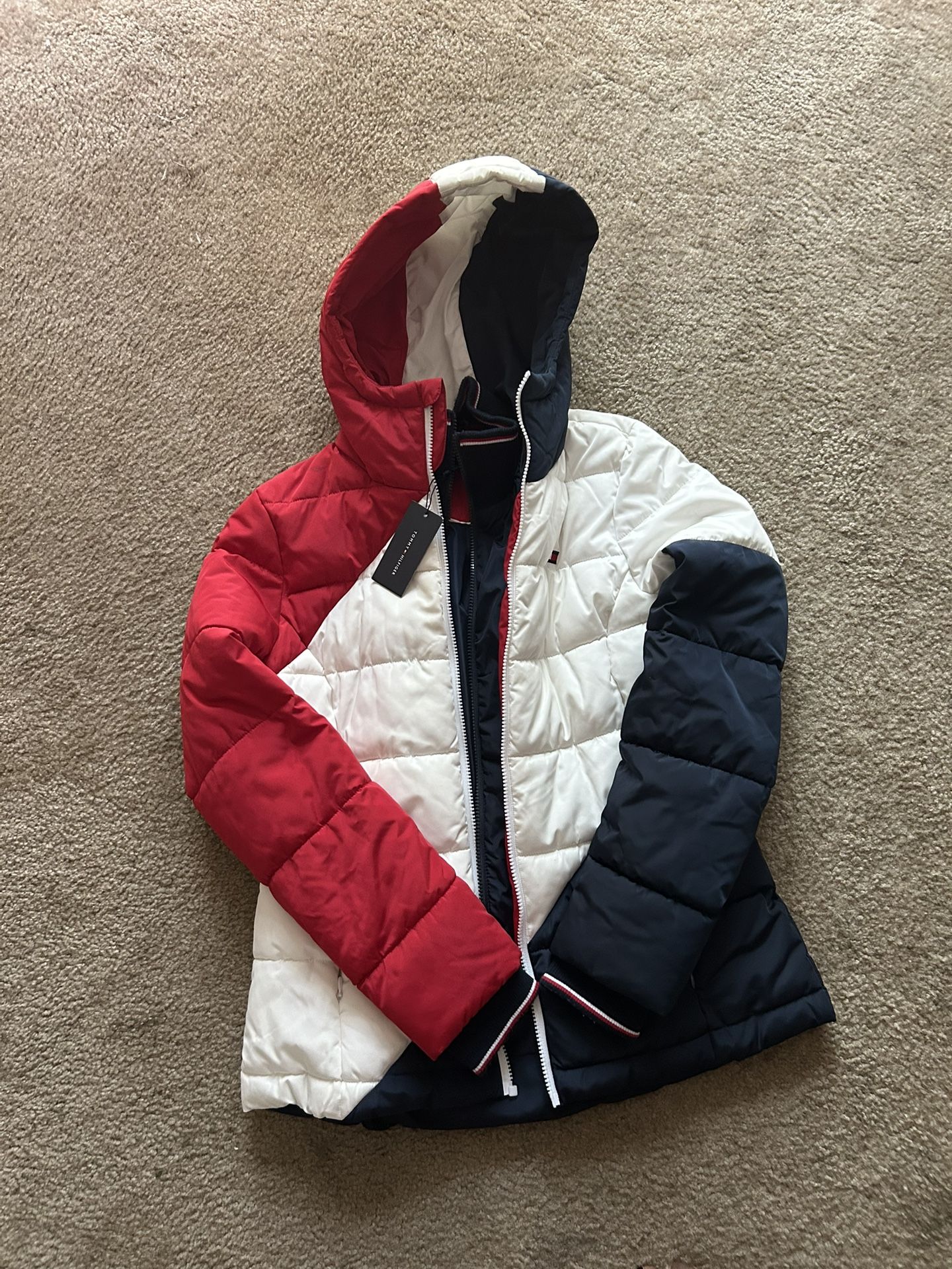 New Tommy Hilfiger Puffer Jacket