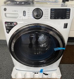 NEW GE Front Load Washing Machine