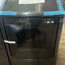 Samsung Washer And Dryer  in Brushed Black Electric 