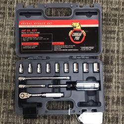 CougarPro Screwdriver Set