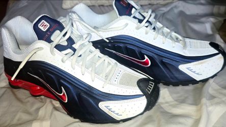 Nike Shox R4