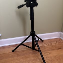 Extendable Phone Tripod w/ Remote