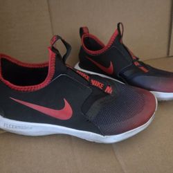 1.5 Nike FLEXRUNNER