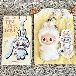 🩷 POP MART Labubu THE MONSTERS PIN FOR LOVE Vinyl Plush Pendant – Letter H