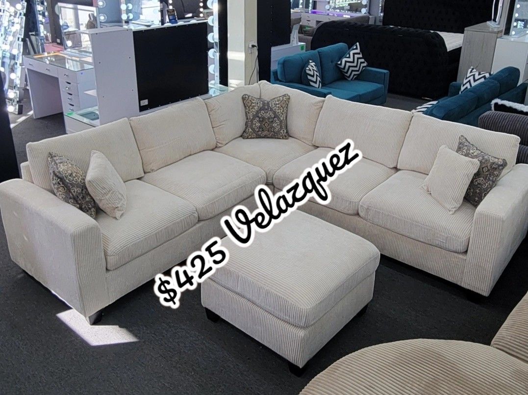 ✅️✅️4 pc ivory cordury fabric upholstered sectional sofa with ottoman✅️