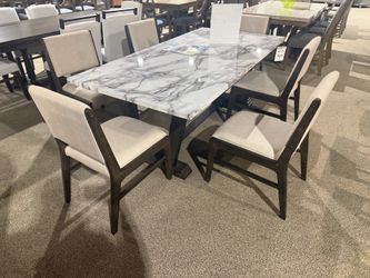 Dining set