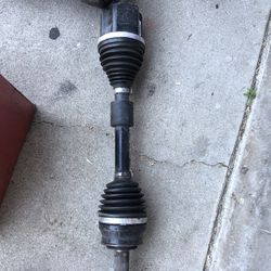 2015-17. Chrysler 200 Left Side Axle 