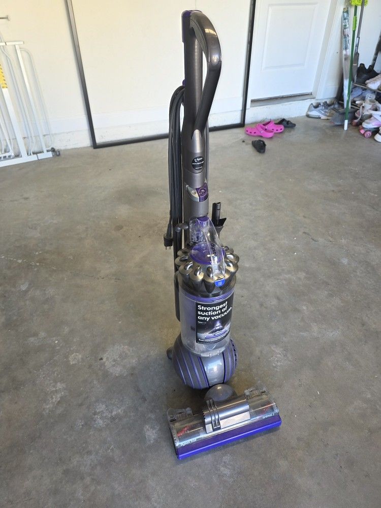 Used Dyson Ball Animal 2 Vacuum