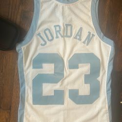 Micheal Jordan North Carolina Jersey 