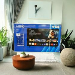 HD269 70” Vizio smart 4k led Uhd tv