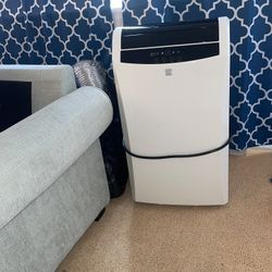 AC Air Conditioner unit 