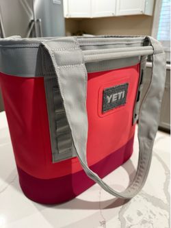 Yeti Carryall Tote