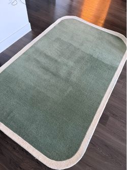Wool Hand Tufted Area Rug 5x8