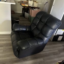Reclining Chairs 