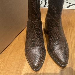 Women’s Ankle Boots Size 8