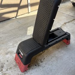 Multifunctional Aerobic Deck / Workout Bench