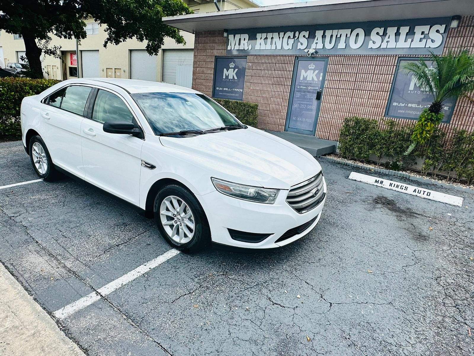 2014 Ford Taurus