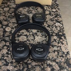 Chevrolet Tahoe Rear DVD RSI Entertainment Wireless Headphones Set OEM