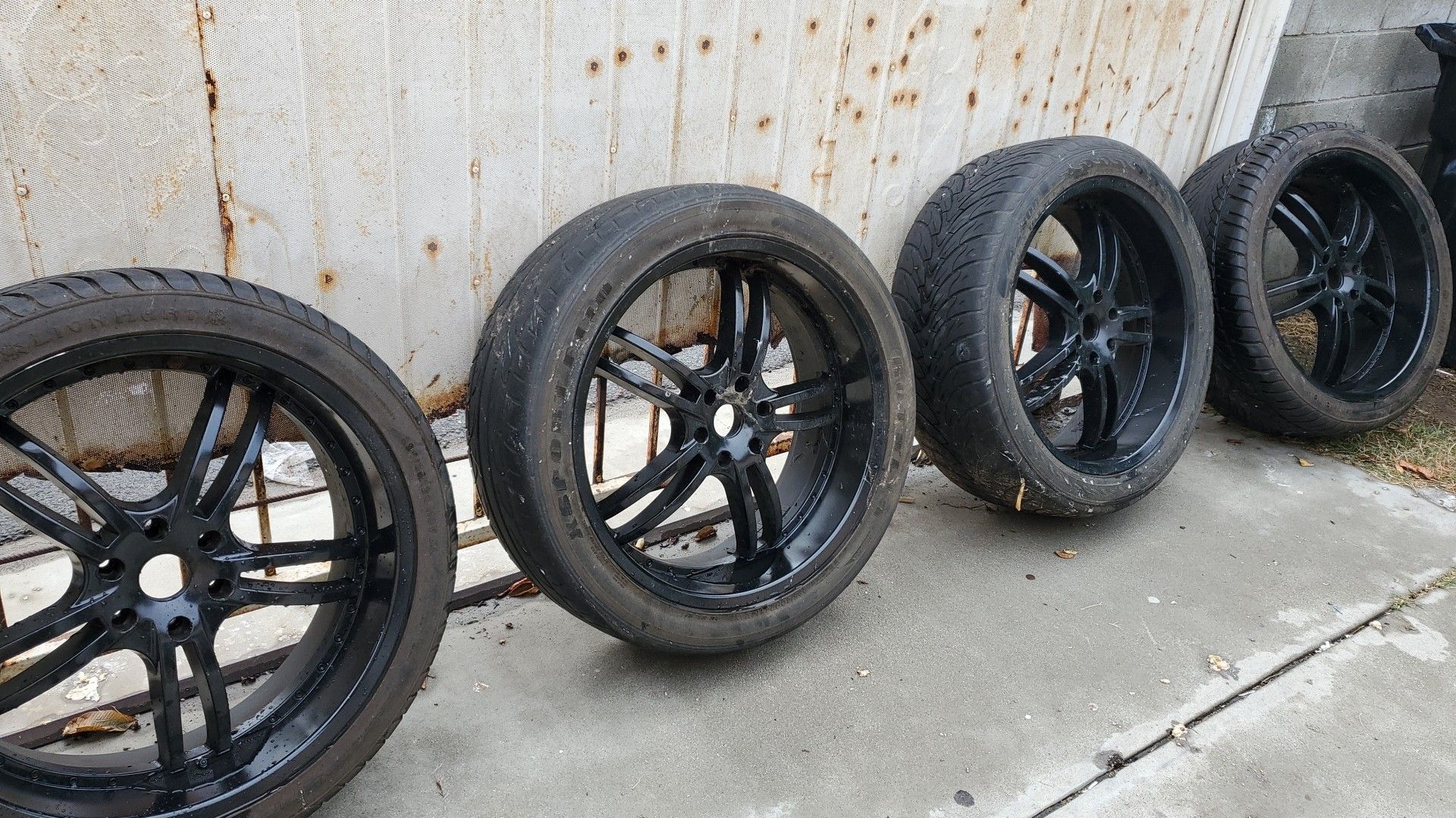 36 Inches Rims 24 inch 6 lug rims for Sale in Baldwin Park, CA - OfferUp