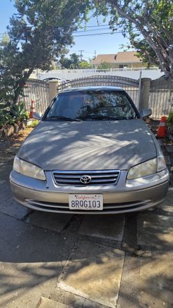 TOYOTA CAMRY  LE   V6