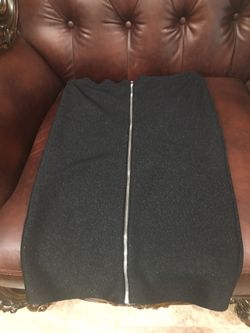 bebe Skirt size large