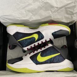 Nike Kobe V Protro Chaos 2020 - Size 9.5