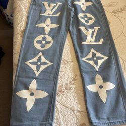 LV pants size XL new