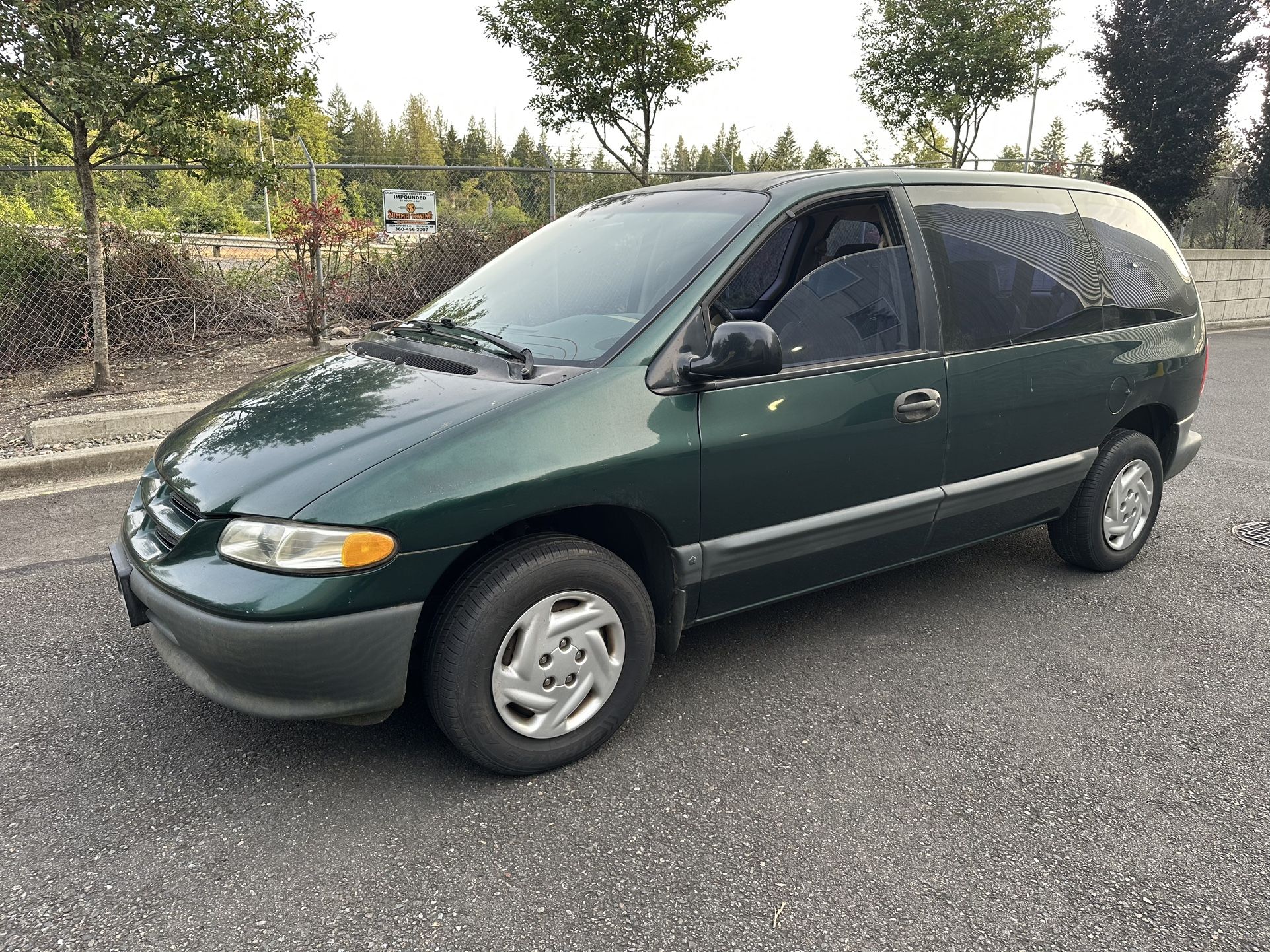 1997 Dodge Caravan