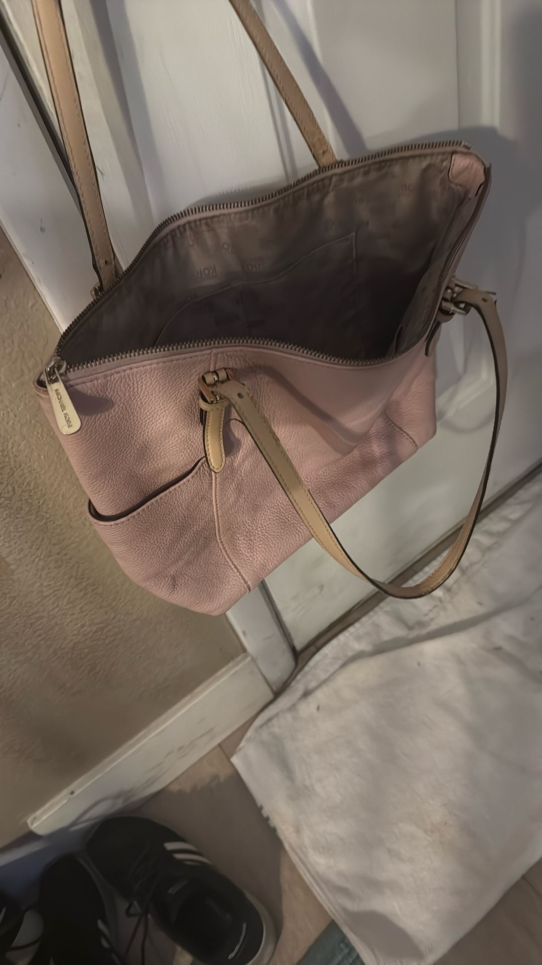 Michael Kors Leather Purse